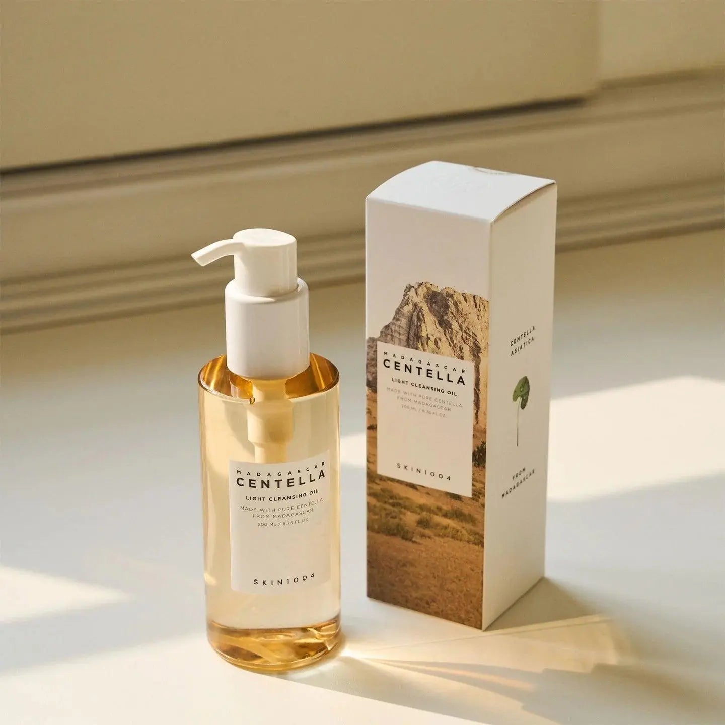 SKIN1004 - Madagascar Centella Light Cleansing Oil - ISLA 